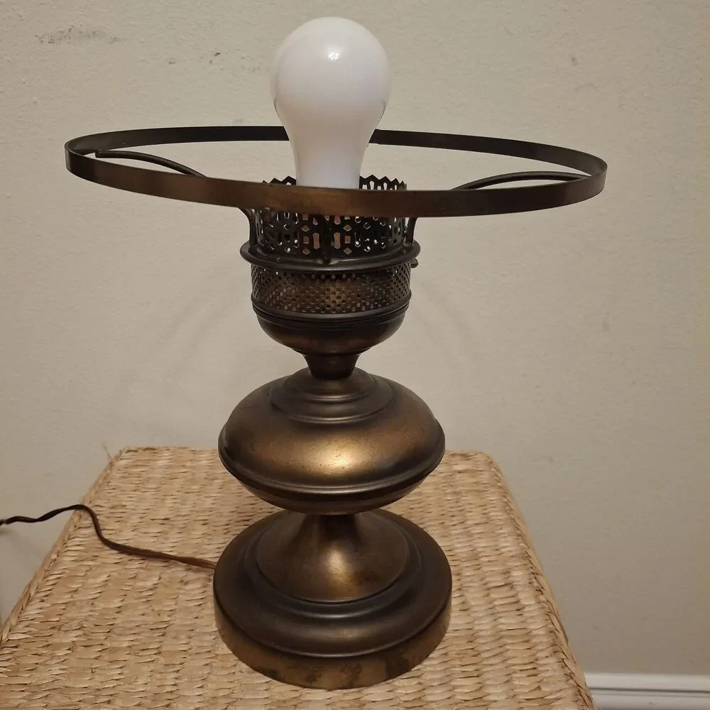 Vintage MCM Mid Century Brass Electric Oil Style Table Lamp (2) Retro Regency